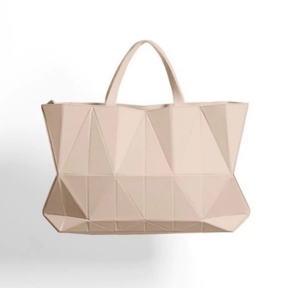 1 LEFT White Finell Axis Bag - Picture 6 of 11